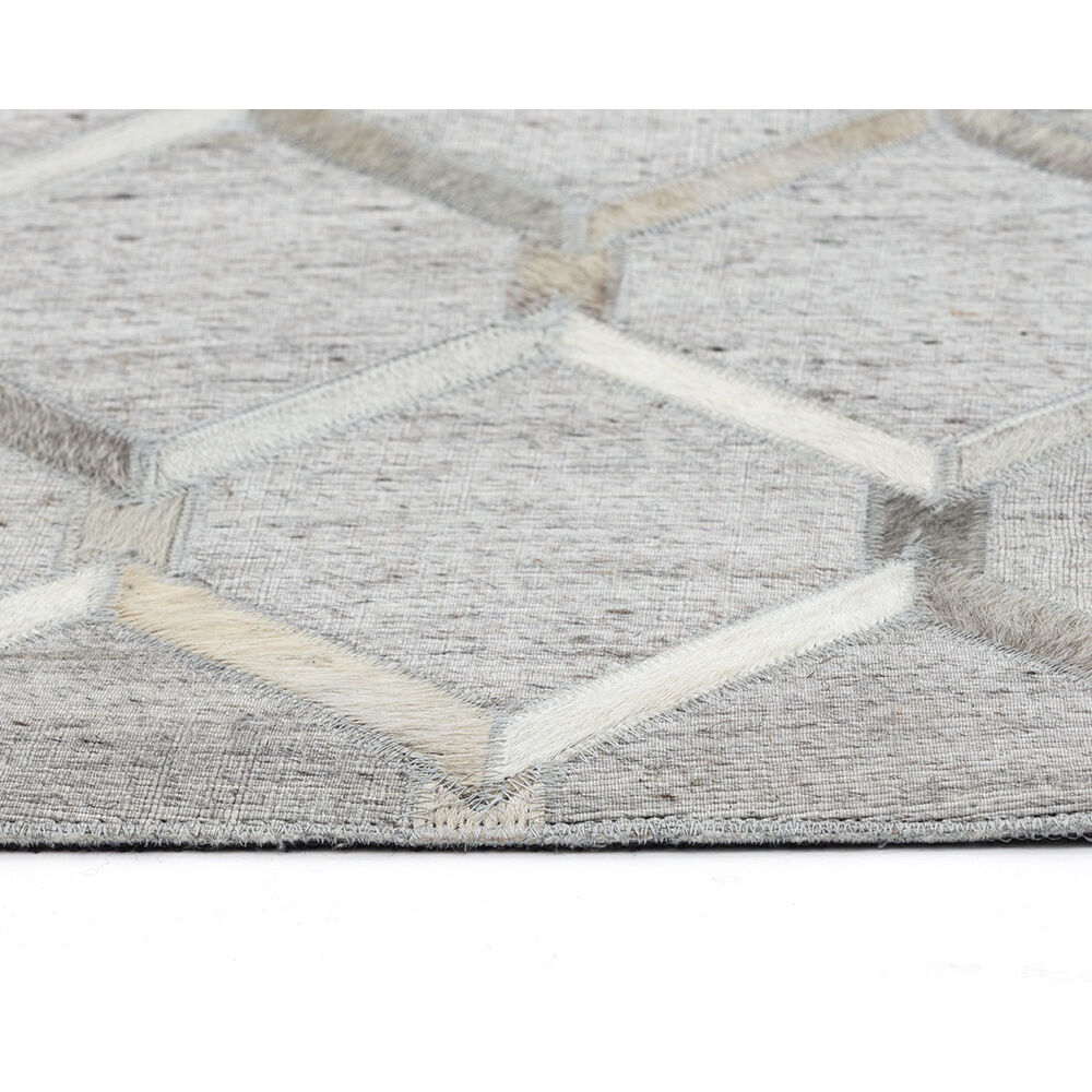 Bordeaux 120 X 96 inch Ivory / Grey Indoor Hand-Made Rug, Hand-Made